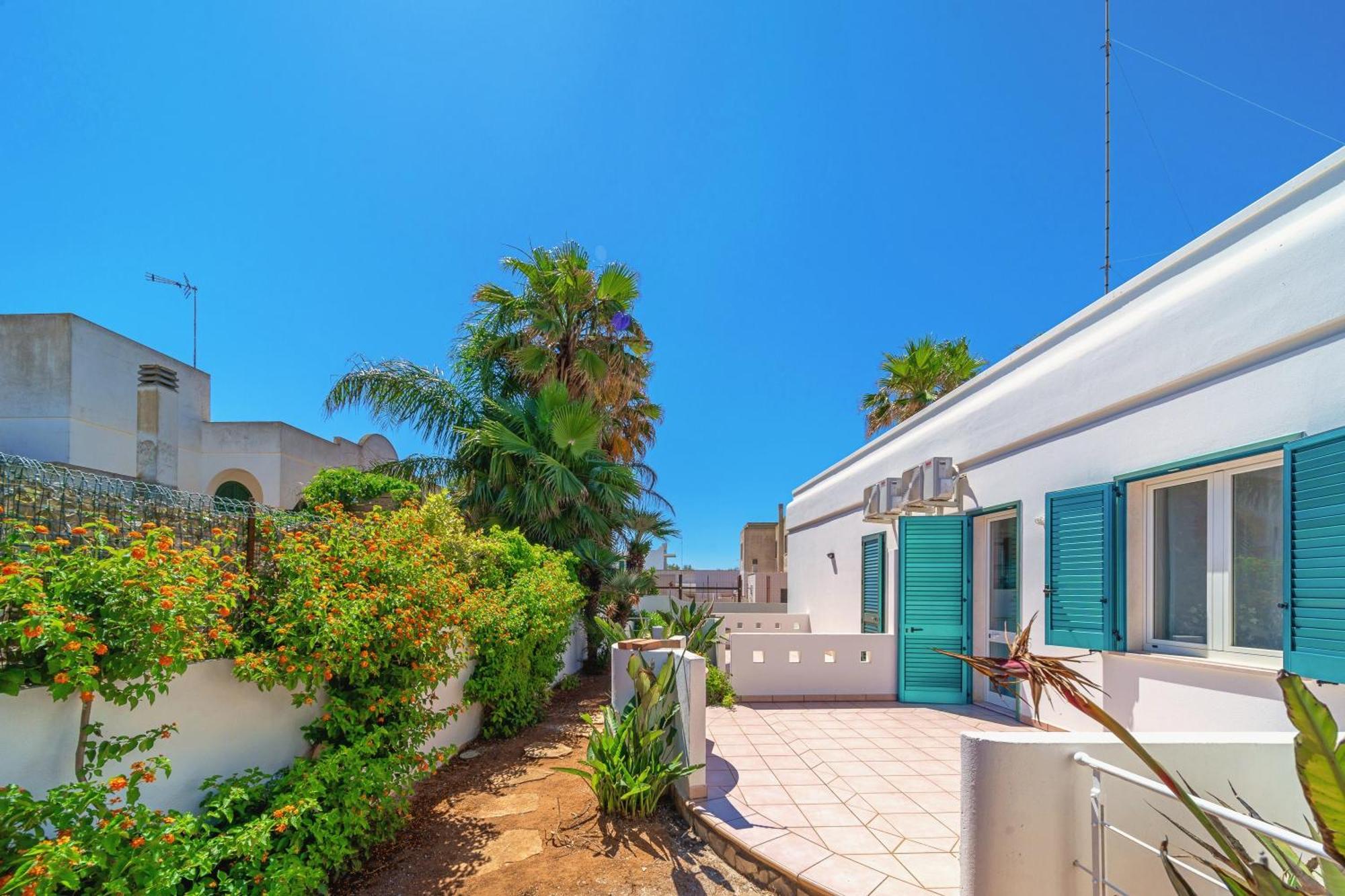 Residence Oasi Sul Mare Торре-Суда Экстерьер фото